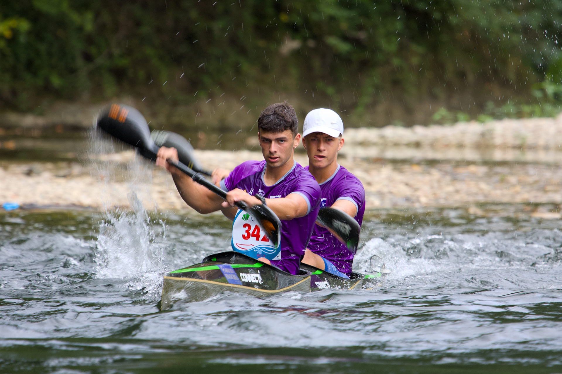 Mateo Alonso y Hans en K2 durante el Descenso Internacional del Sella 2026